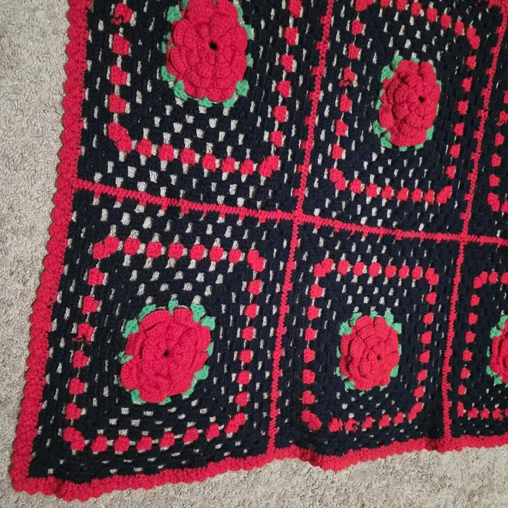 Handmade Crocheted Granny Square 3D Rose Floral Afghan Blanket 57”X38” & Pillow